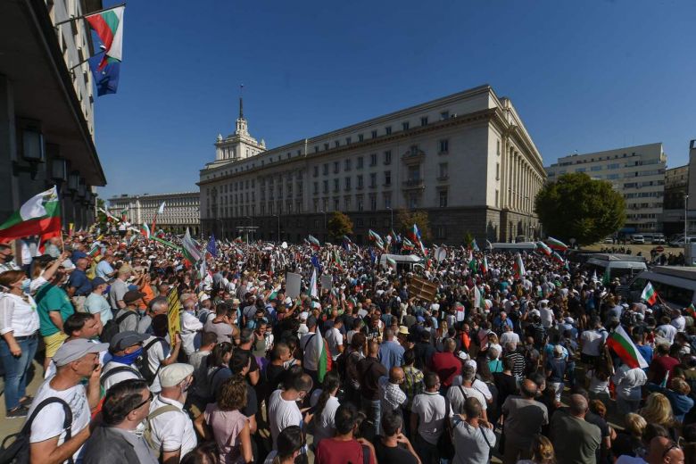 протесты в Болгарии 2020 год