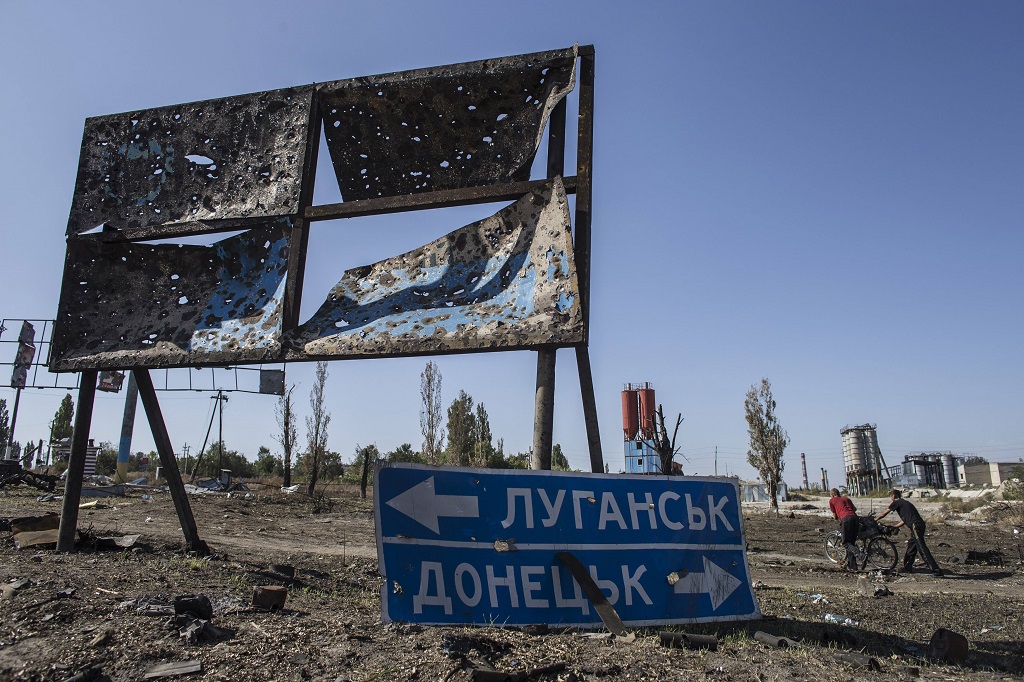 Кравчук назвал условия наступления мира в Донбассе