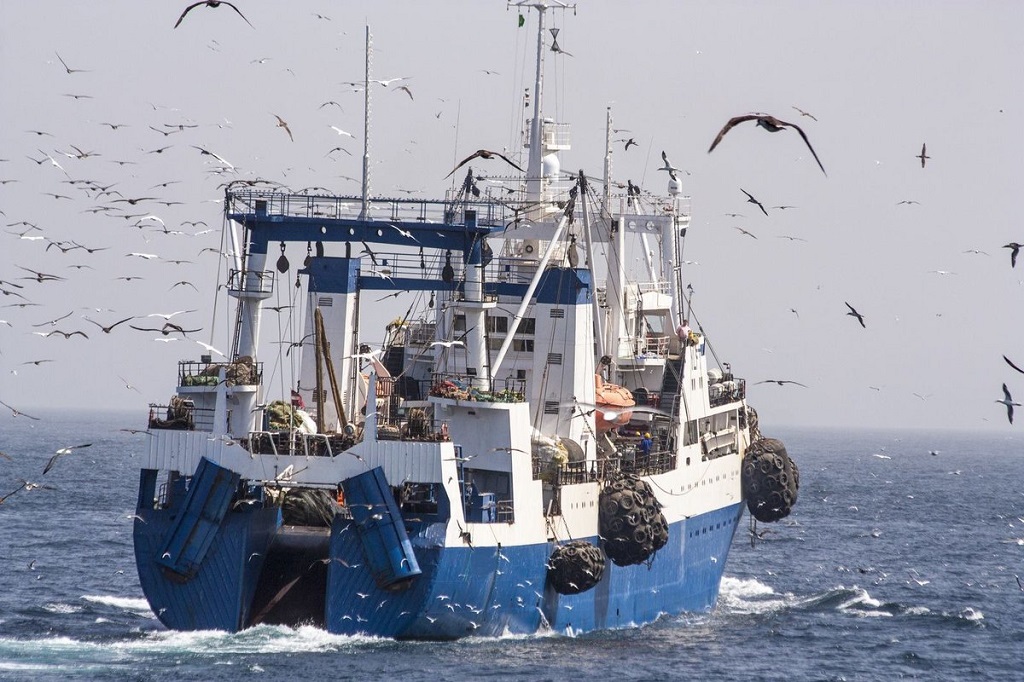 Политика ЕС вынудила рыбаков Латвии переехать в Россию в поисках работы