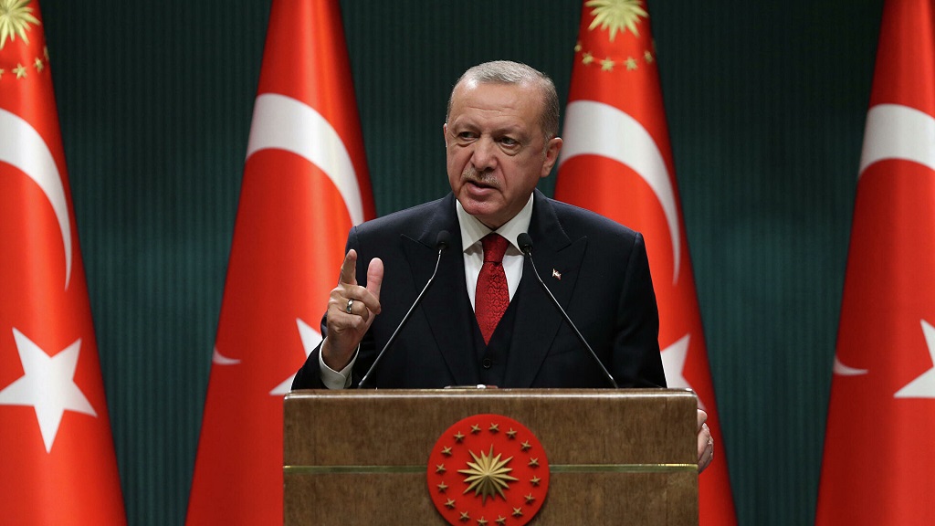 Глава Турции: страны Запада применяют к Анкаре двойные стандарты