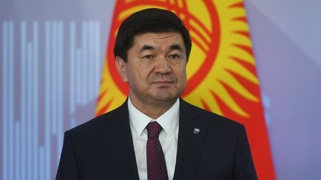 Пресс-служба Государственного комитета национальной безопасности Кыргызстана сообщила, что задержан бывший премьер-министр Мухаммедкалый Абылгазиев. Его подозревают в коррупции и незаконном обогащении. В частности ему инкриминируется предоставление дополнительных земельных участков для геологоразведки на золотоносном руднике «Кумтор».