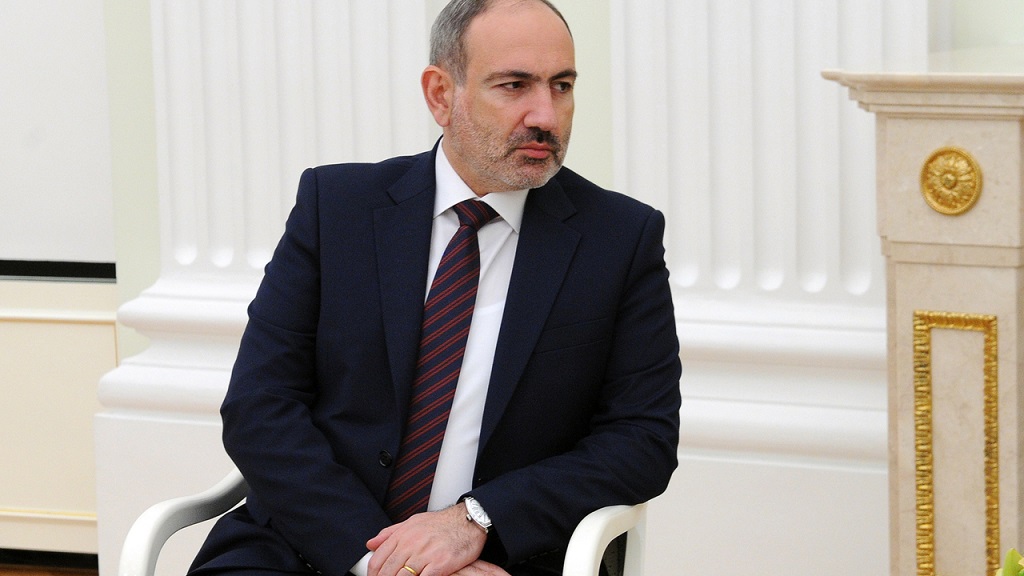 Пашинян свалил вину за потерю Карабаха на «неэффективные» российские «Искандеры»