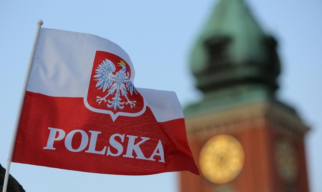 «Польское радио»: на гражданство Польши больше всего претендуют жители Украины