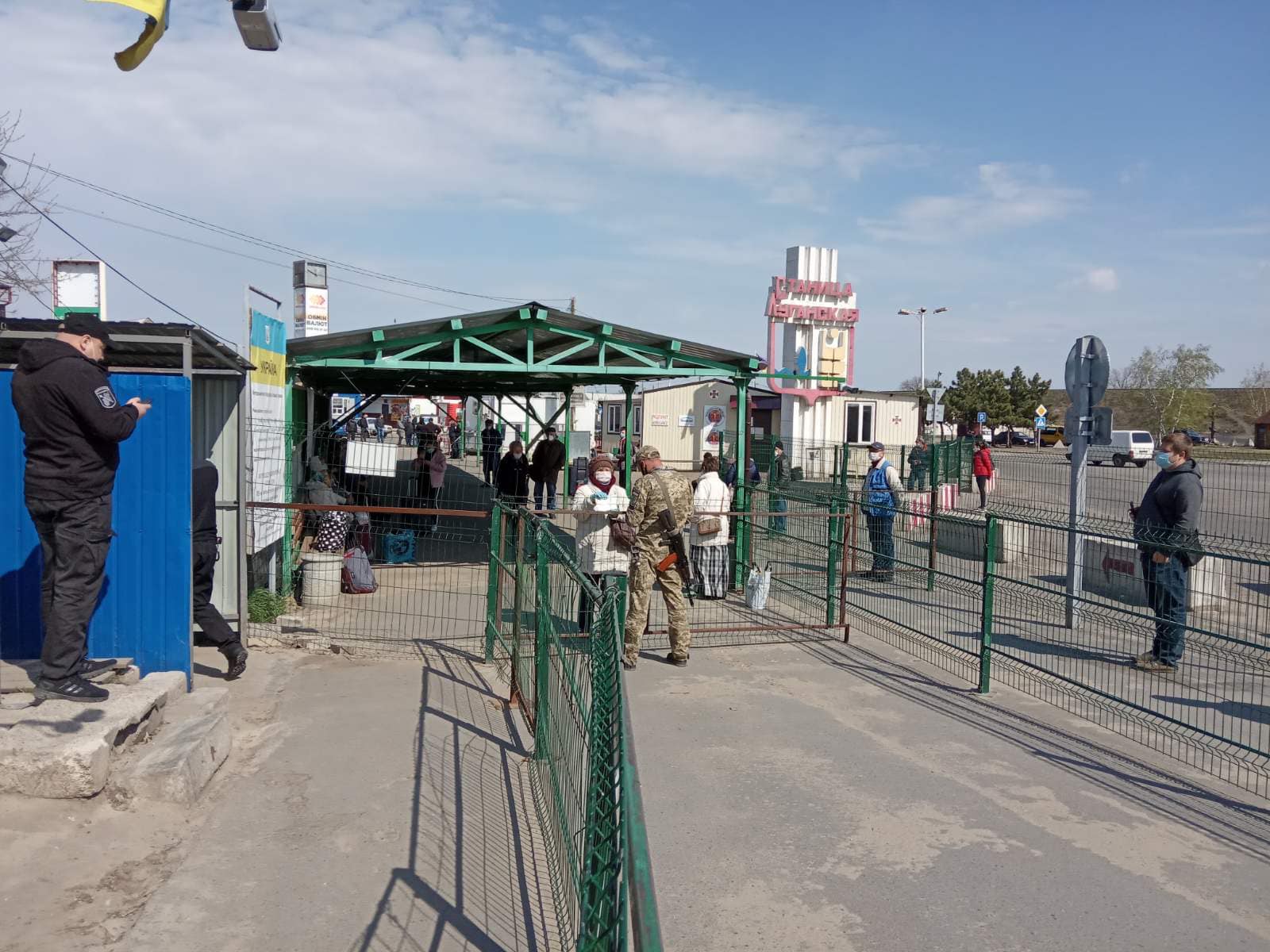 ЛНР объявила о возобновлении работы КПП «Станица Луганская» в прежнем режиме