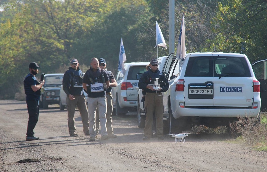 Наблюдатели ОБСЕ не проводят ночной мониторинг в расстрелянной ВСУ Старомихайловке