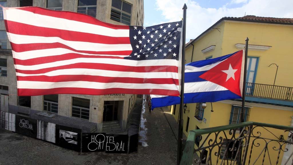 Соединенные Штаты в пятницу, в рамках так называемого "закона Магнитского", ввели санкции в отношении полиции Кубы, а также её начальника и его заместителя. Об этом говорится в заявлении, опубликованном на сайте Министерства финансов США.