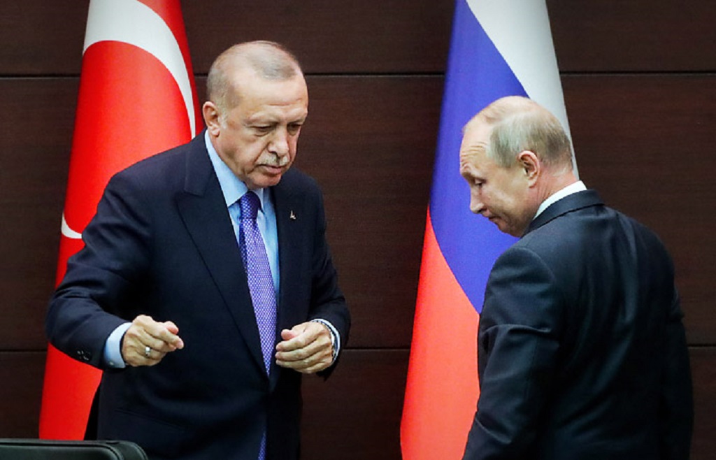 Главы России и Турции обговорили по телефону кризис в Афганистане
