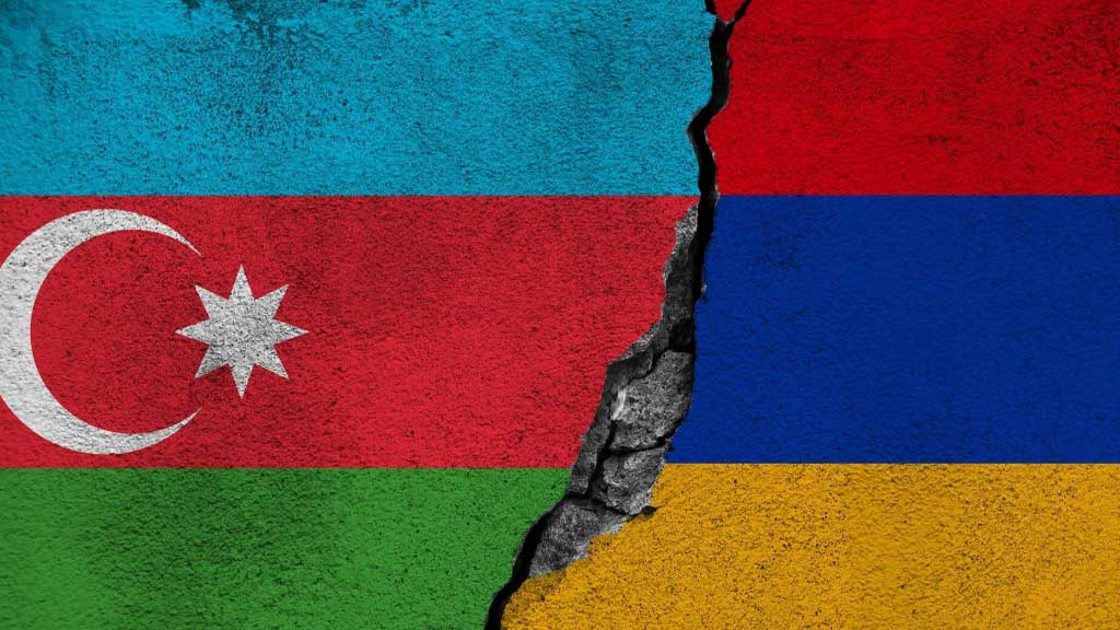 Армения готова к возобновлению переговорного процесса по урегулированию нагорно-карабахского конфликта. Об этом заявил новый министр иностранных дел страны Арарат Мирзоян. По его словам он должен основываться на равноправии и неприменении силы.