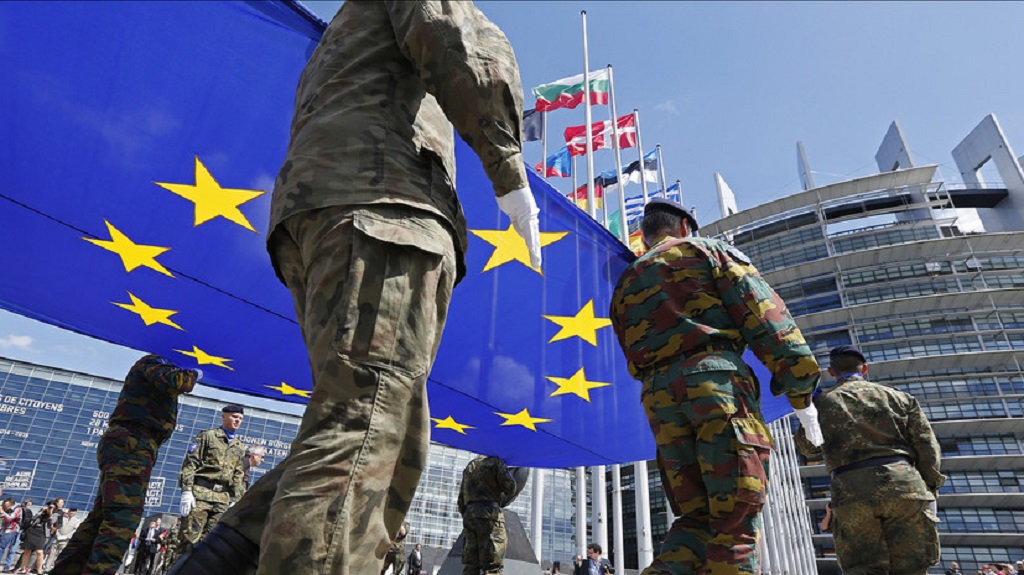 НАТО выступает против независимых ВС Евросоюза