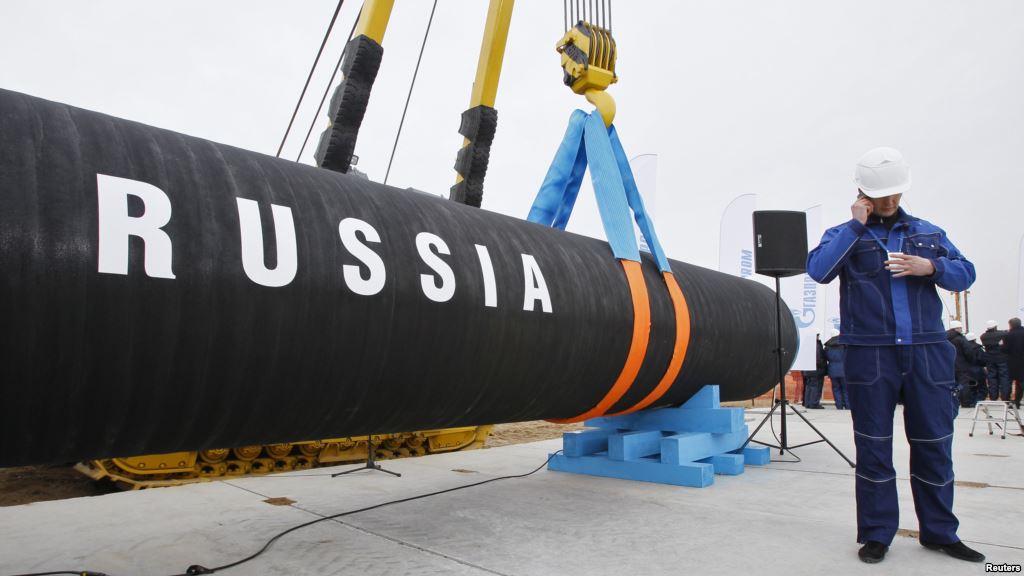Киевские власти никак не могут принять неизбежное. Газопровод «Северный поток-2» достроен и будет введен в эксплуатацию, несмотря на нытьё руководства Украины и неодобрение проекта в США.