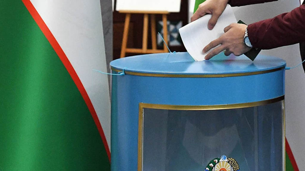 Начавшаяся 23 июля избирательная президентская кампания в Узбекистане выходит на финишную прямую. 19 сентября в Узбекистане закончилась регистрация кандидатов на пост главы государства. С сегодняшнего дня претенденты на должность президента могут начать предвыборную агитацию.