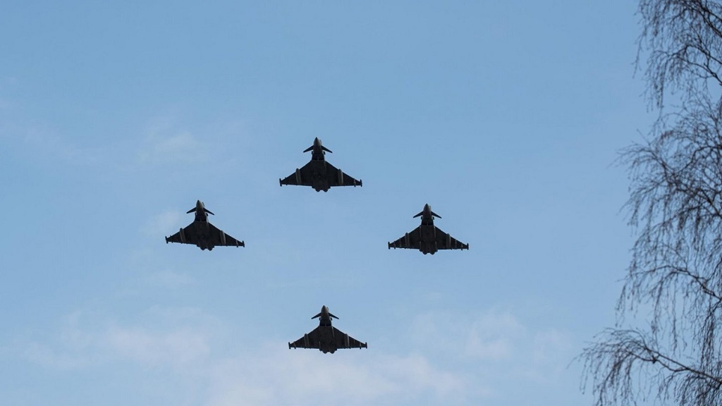 Минобороны Литвы: истребители НАТО сопроводили самолёты ВВС России над Балтикой
