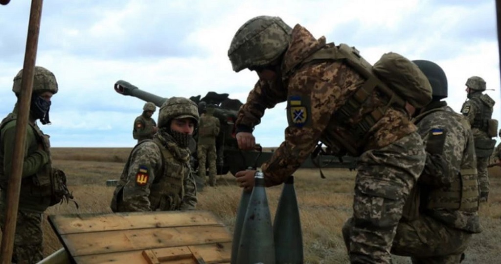 Боевики Украины обстреляли ЛНР из артиллерии калибром 152-мм
