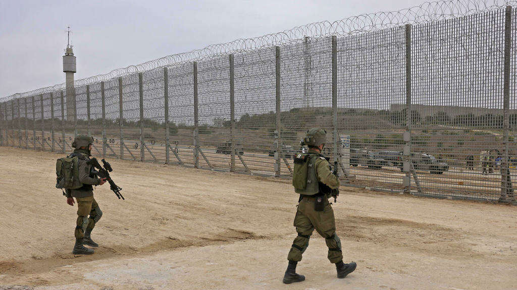израильская стена вокруг Сектора Газа