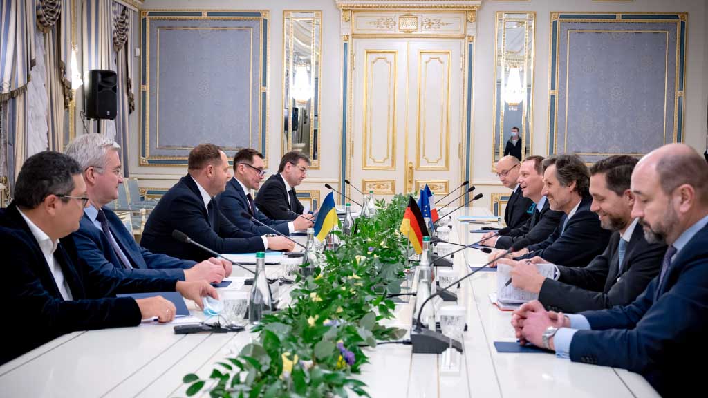 Украина итоги 11 января 2022 года || Советники глав Нормандского формата встретились в Киеве