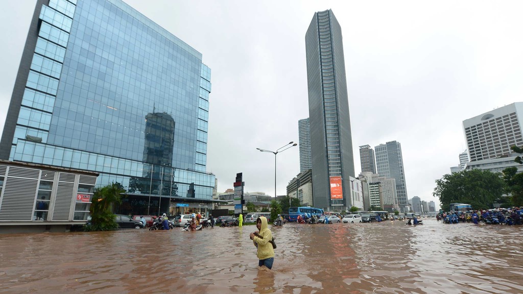 наводнение в Джакарте, Индонезия