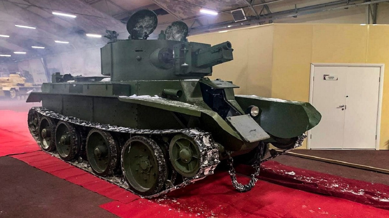 Парк «Патриот» пополнился танком БТ-7А