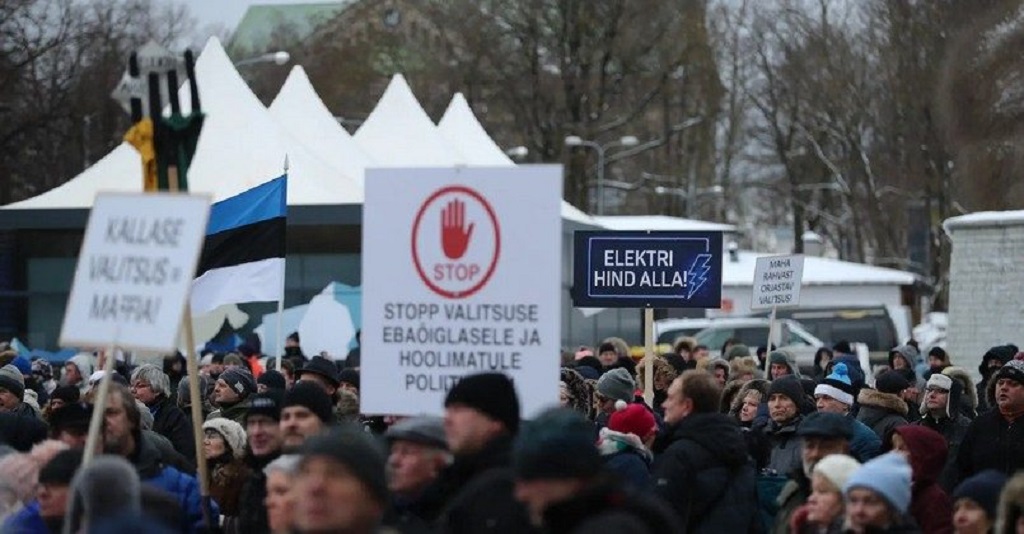 Консерваторы Эстонии потребовали отставки Кабмина 