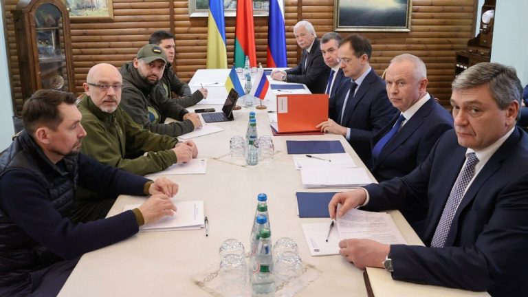 Москва и Киев по-разному оценили итоги переговоров
