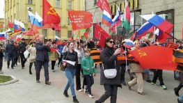 Столица Белоруссии провела митинг в поддержку России
