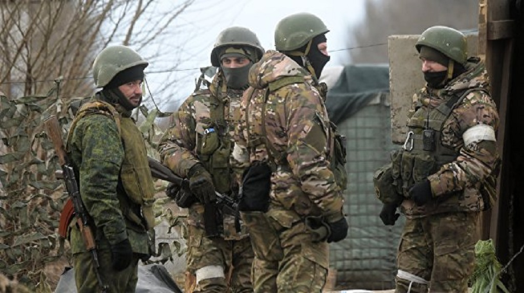 Спикер армии ДНР Басурин: «войска республики контролируют центр Мариуполя»
