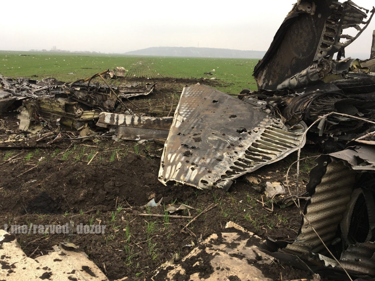 Украина сбила самолет рф. Самолет Су-25 ВВС Украины сбит. Су-24 ВСУ. Су-24 ВВС Украины. Сбитые российские самолеты в Украине.