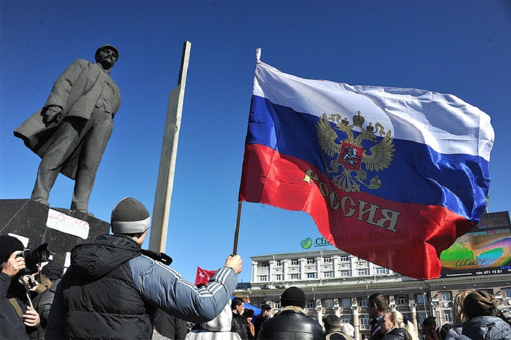 В первомайском шествии на Красной площади впервые побывает делегация ДНР