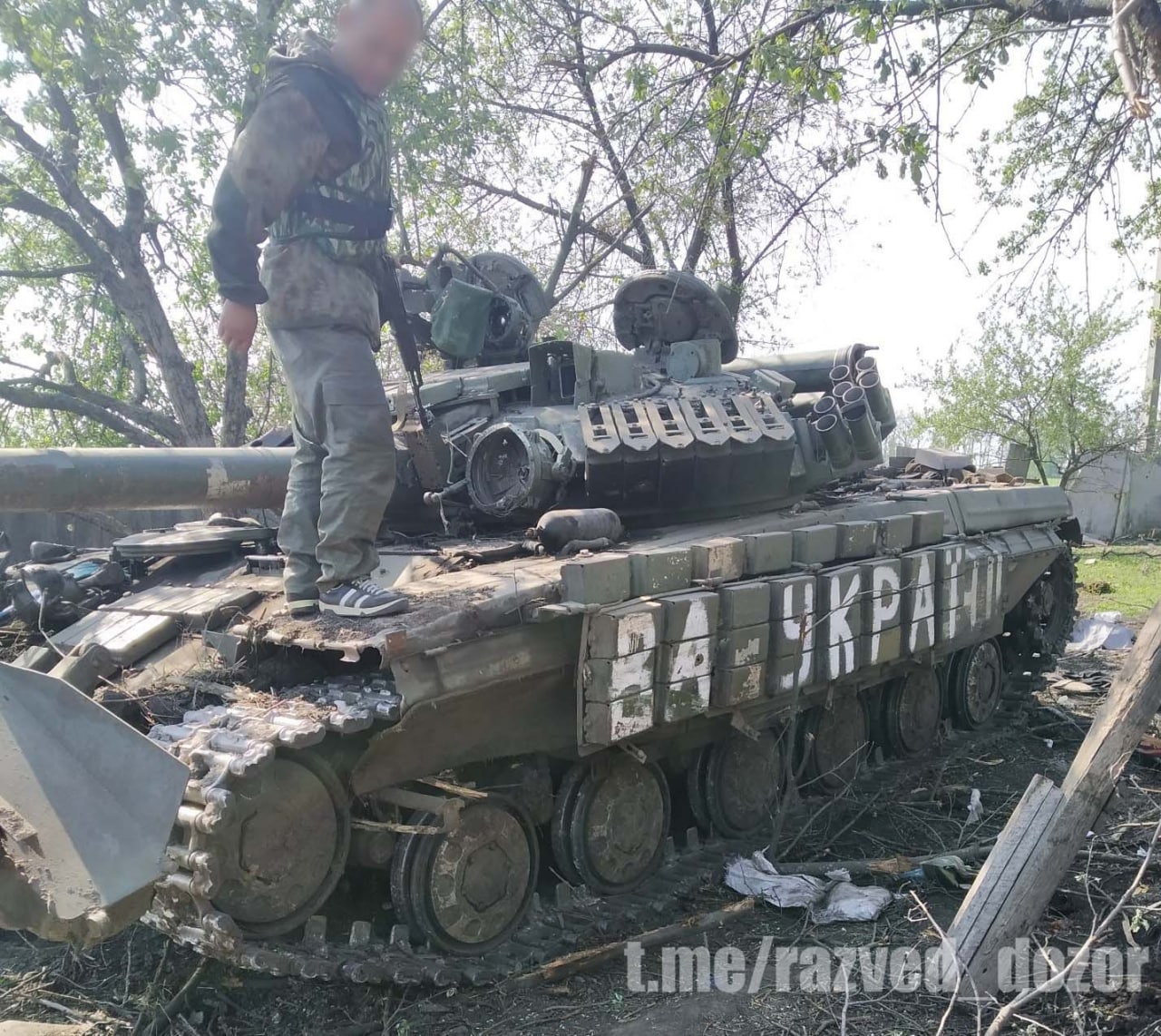 Сколько военной техники потеряла украина на сегодня. Т 64 БТР Бахмут.