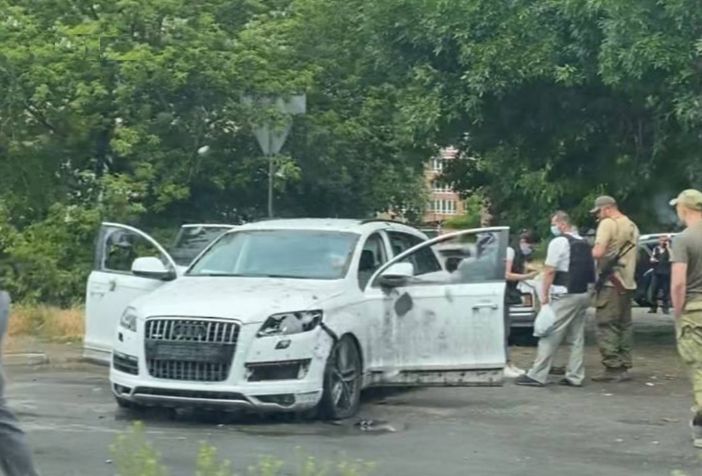 Украинские боевики подорвали автомобиль главы УСИН по Херсонской области Соболева