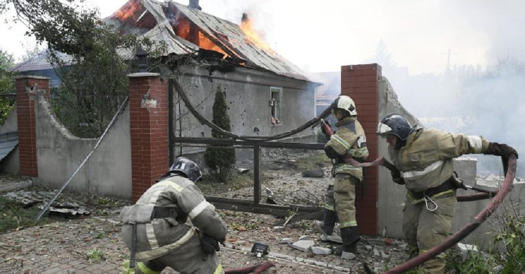 Донецк вновь под мощными обстрелами ВСУ – погибли сотрудники МЧС ДНР