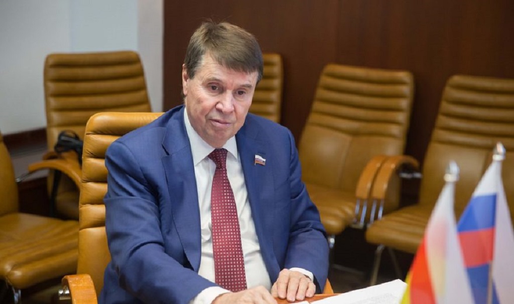 Сенатор Цеков считает давно назревшим решение признать Украину государством-террористом