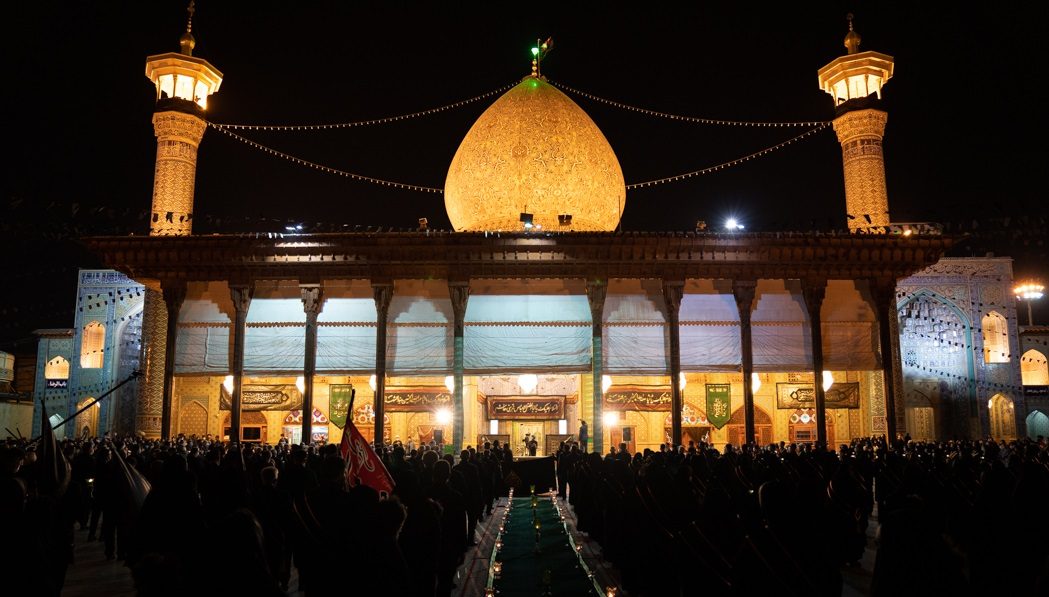 шиитский мавзолей в иранском Ширазе