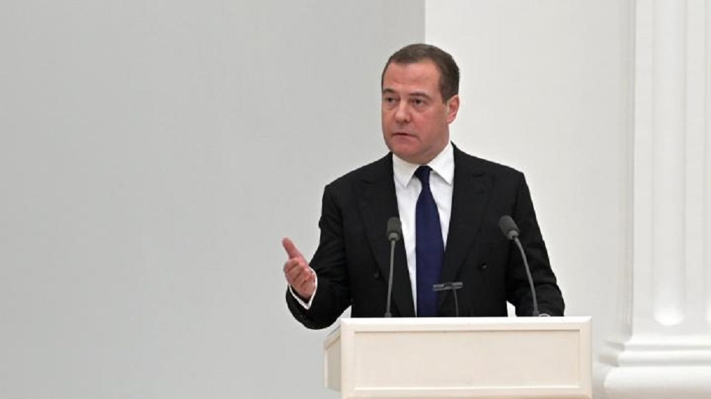 Медведев: «Мы и в одиночку умеем уничтожать мощного врага или вражеские союзы»