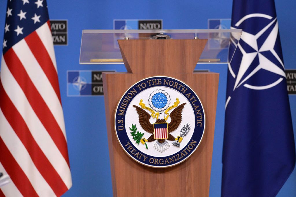 Автор The Hill назвал выход США из НАТО возможностью решить конфликт на Украине