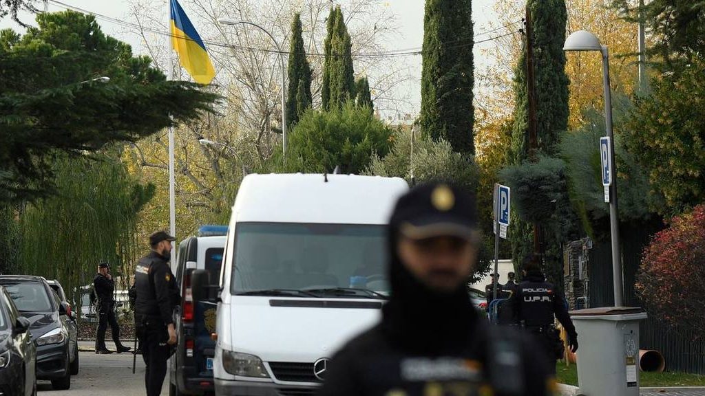 в посольство Украины пришла взрывоопасная посылка с Украины