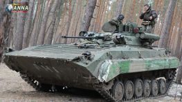 Более сотни боевых машин пехоты получил ЦВО