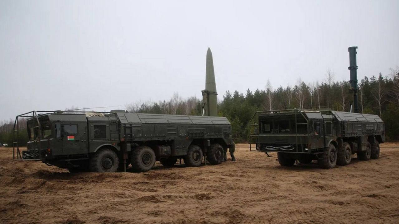 Запад обеспокоен из-за стягивания ядерного оружия РФ к её западным границам