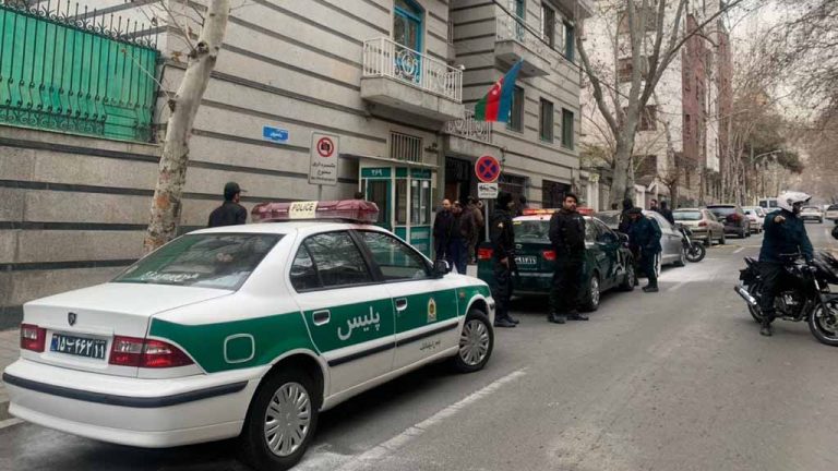Азербайджан сообщил о разоблачении «иранских шпионов»