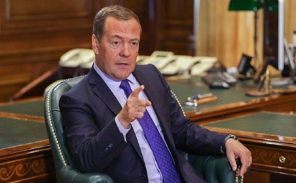 Зампред СБ РФ Медведев: слова Столтенберга о риске победы России вызваны ненавистью и страхом