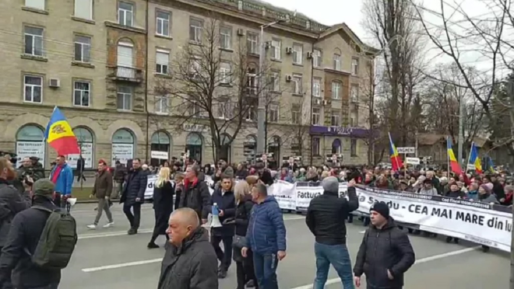 митинг в Молдове против политики команды Майи Санду 