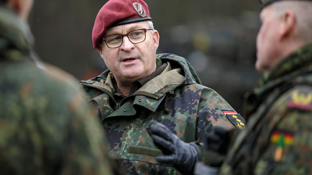 глава Бундесвера генерал Эберхард Цорн поплатился должностью за оценку военной перспективы ВСУ