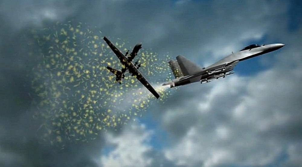 США заявляют, что Су-27 сбросил на дрон топливо 