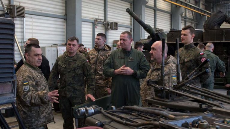 Замминистра обороны Украины посетил тренировочные базы НАТО в Польше