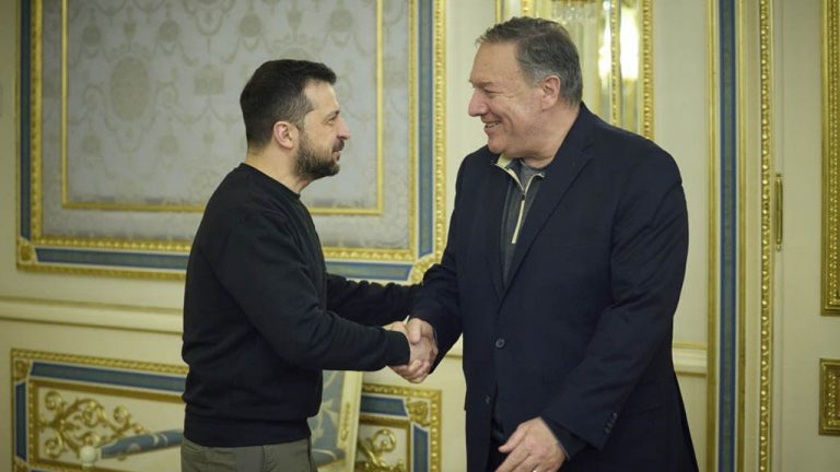 Зеленский встретился с экс-госсекретарем Помпео