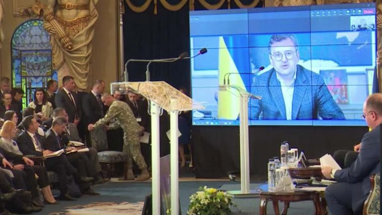 Глава МИД Украины призвал превратить Черное море во внутреннее море НАТО