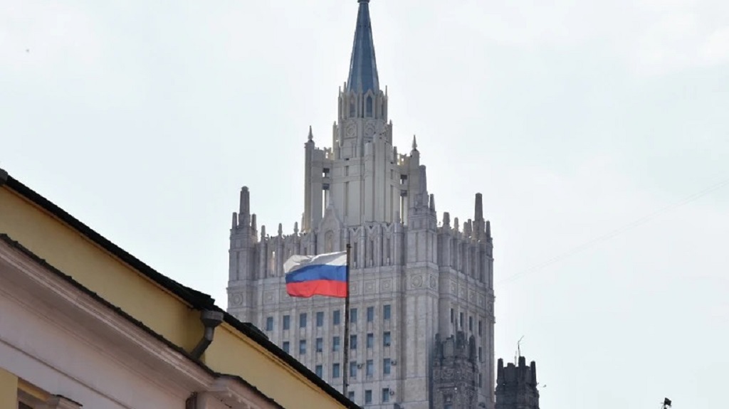 МИД РФ осудил высылку российских дипломатов из ФРГ и подготовил ответ