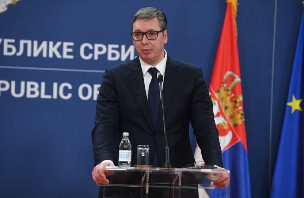 Вучич ушёл с поста главы правящей Сербской прогрессивной партии