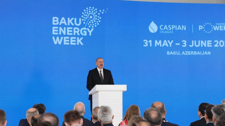 Азербайджан увеличит поставки «зеленой» энергии в Европу