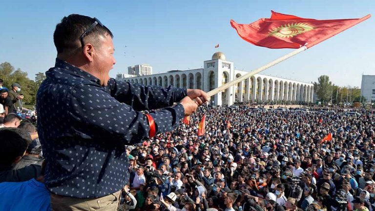 В Киргизии предотвращен госпереворот