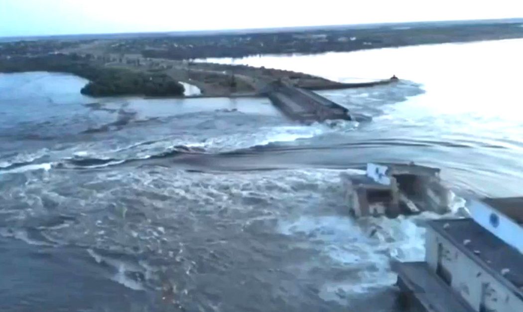 разрушение Каховской ГЭС